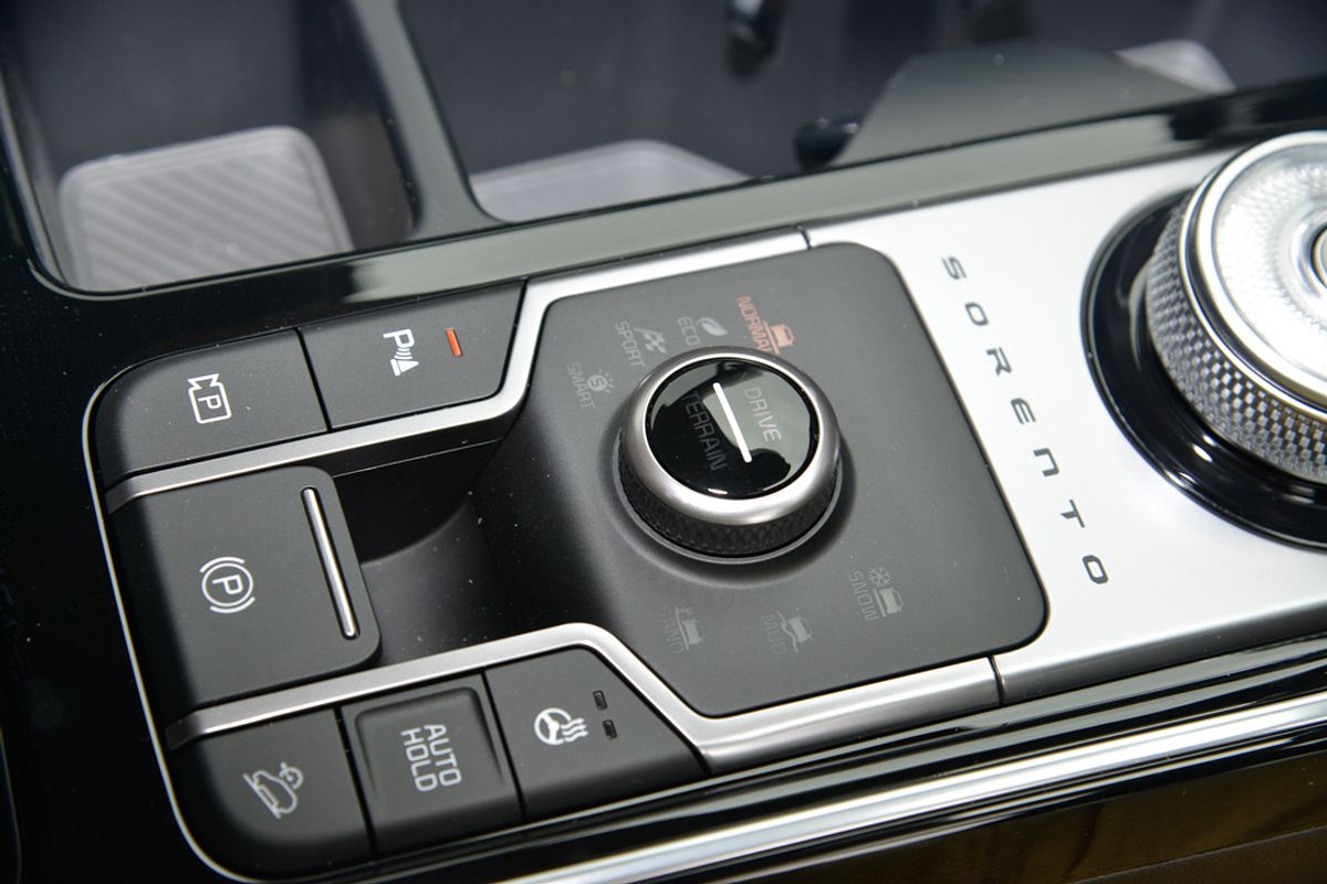 2025 Kia Sorento Sport+ MQ4 PE