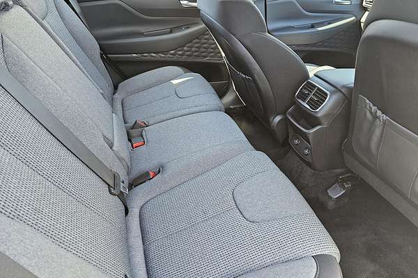 2022 Hyundai Santa Fe TM.V4
