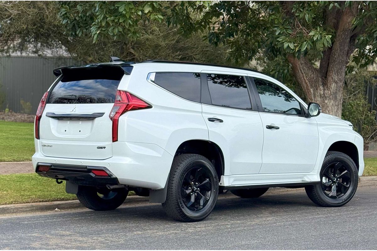 2024 Mitsubishi Pajero Sport GSR QF