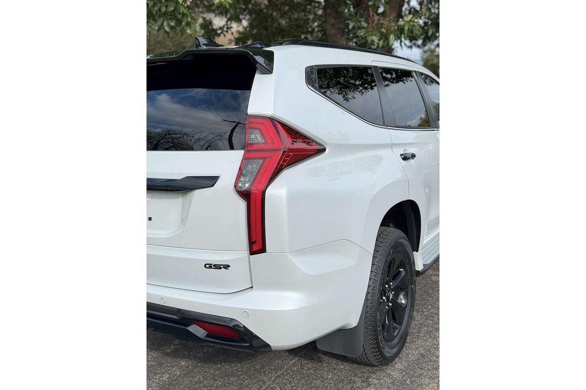 2024 Mitsubishi Pajero Sport GSR QF