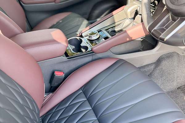 2024 Mitsubishi Pajero Sport GSR QF