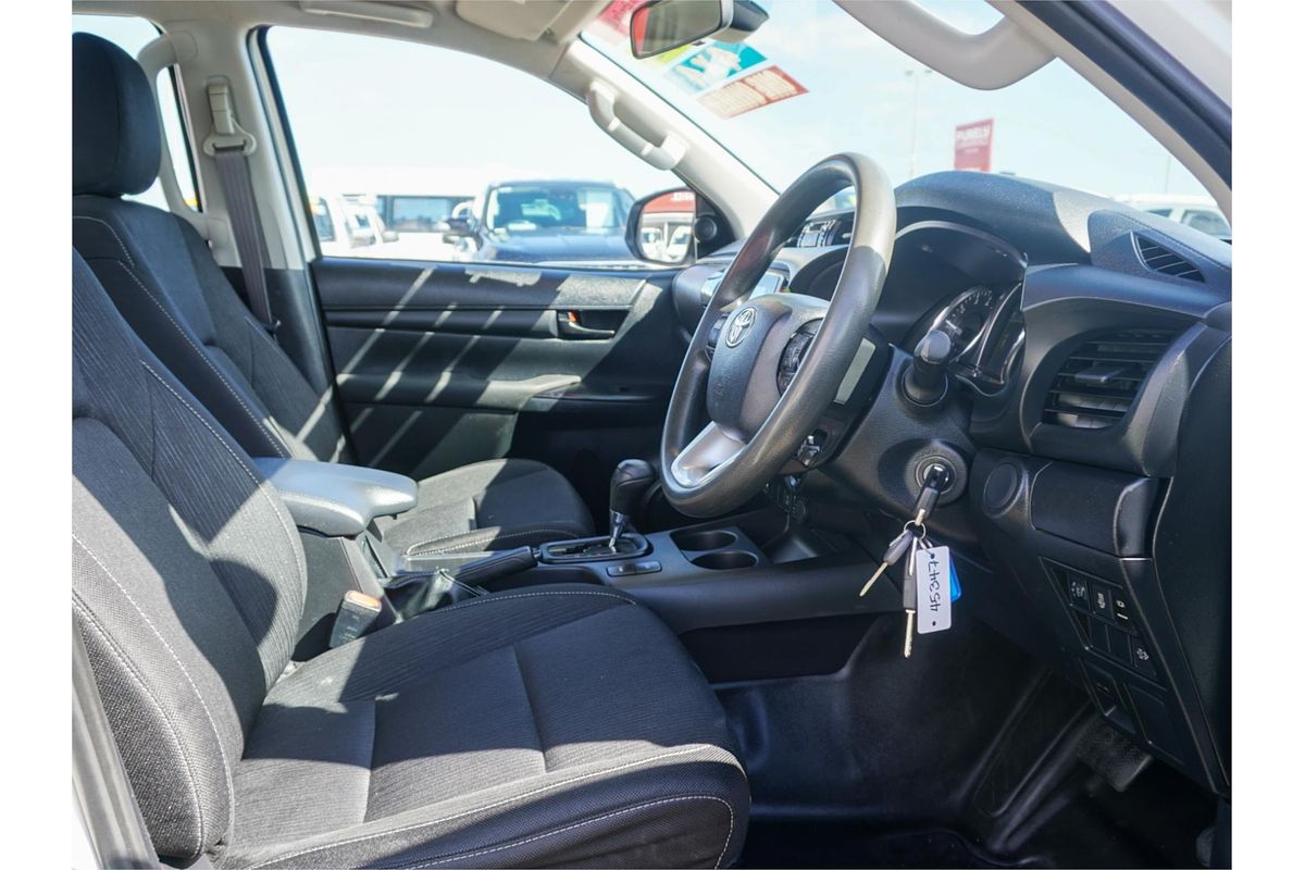 2021 Toyota Hilux SR GUN126R 4X4