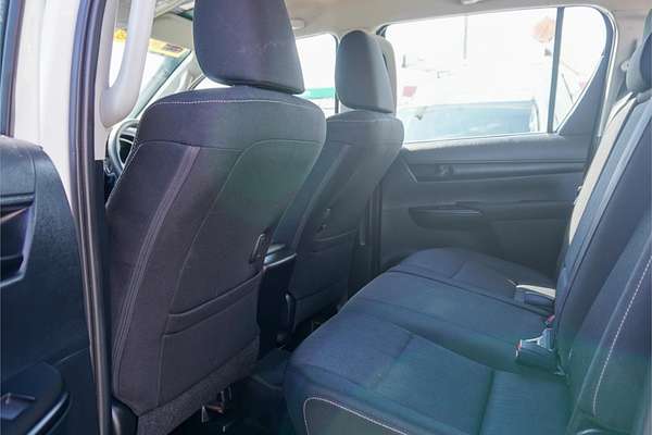 2021 Toyota Hilux SR GUN126R 4X4