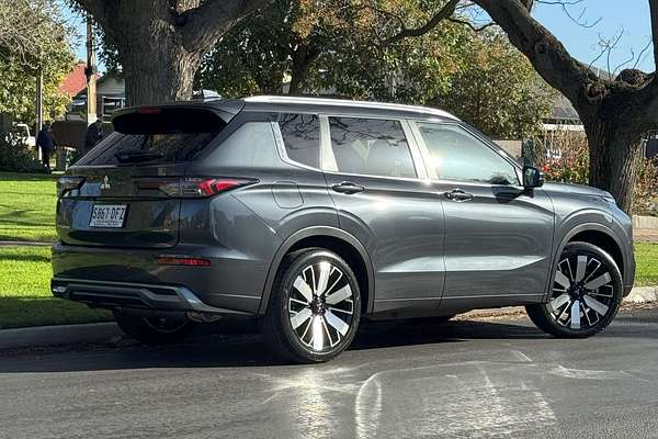 2025 Mitsubishi Outlander Aspire ZM