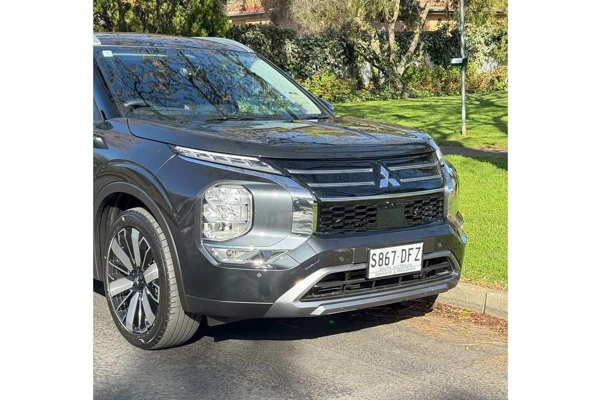 2025 Mitsubishi Outlander Aspire ZM