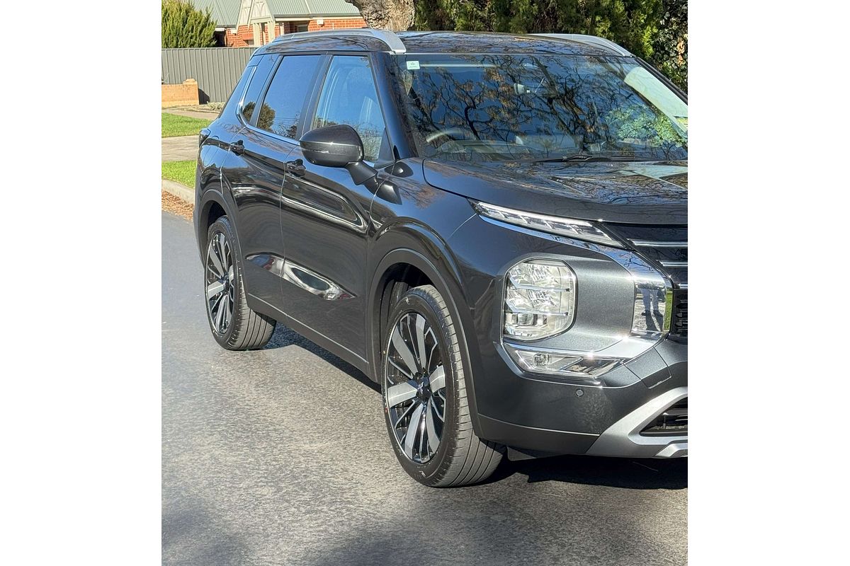 2025 Mitsubishi Outlander Aspire ZM