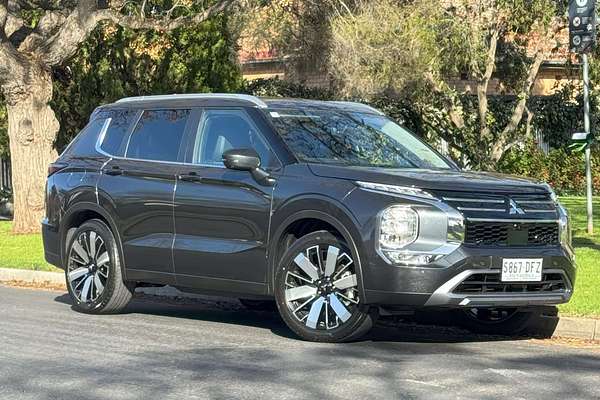 2025 Mitsubishi Outlander Aspire ZM