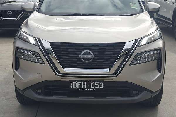 2024 Nissan X-TRAIL ST-L T33
