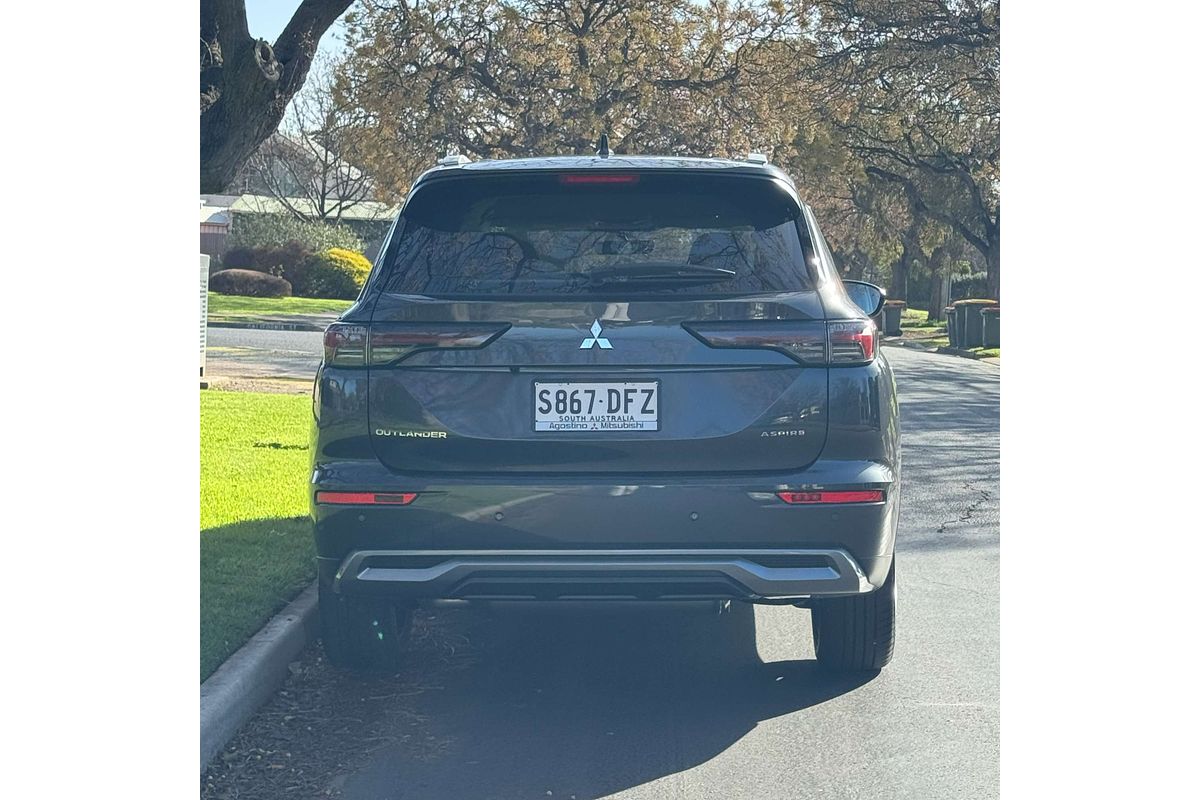 2025 Mitsubishi Outlander Aspire ZM