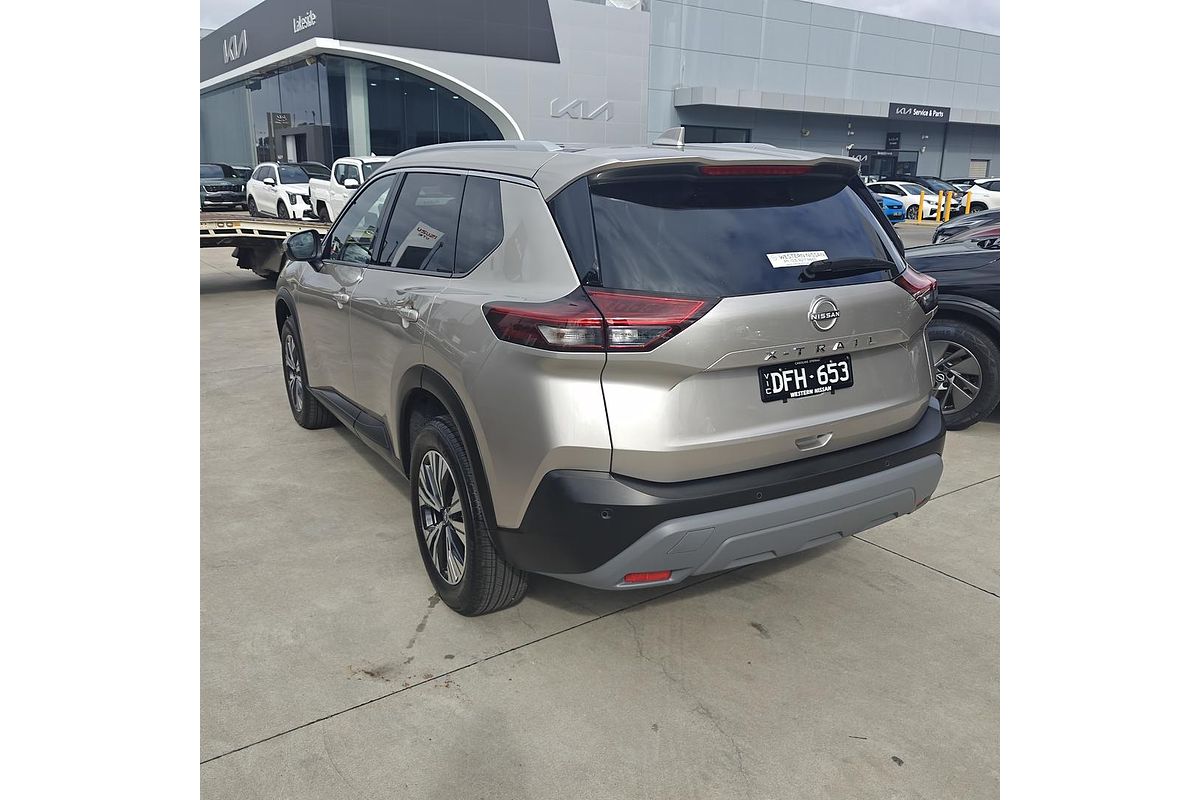 2024 Nissan X-TRAIL ST-L T33