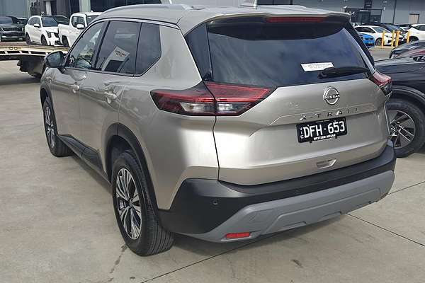 2024 Nissan X-TRAIL ST-L T33