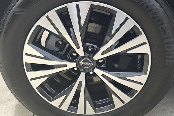 2024 Nissan X-TRAIL ST-L T33