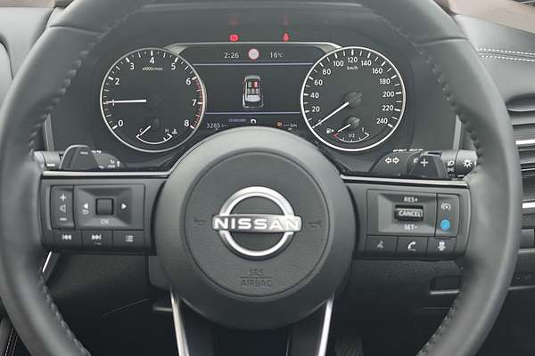 2024 Nissan X-TRAIL ST-L T33