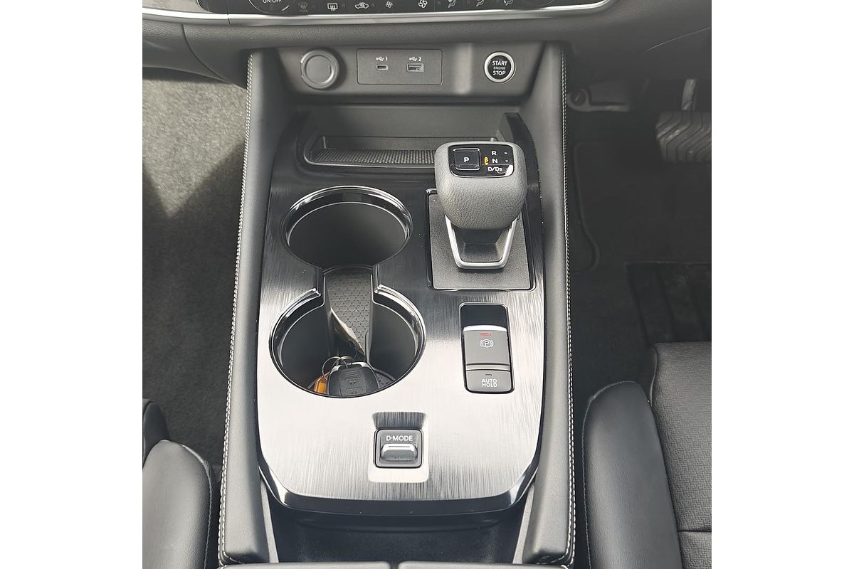 2024 Nissan X-TRAIL ST-L T33