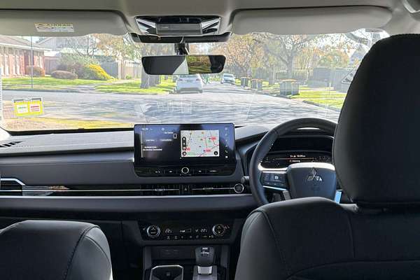 2025 Mitsubishi Outlander Aspire ZM