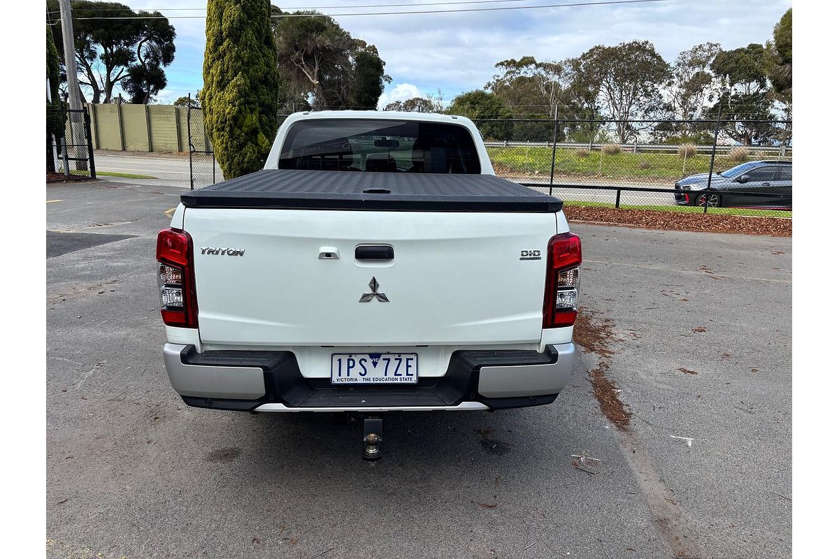 2019 Mitsubishi Triton GLX MR 4X4