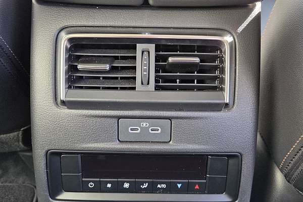 2024 Mazda CX-90 G50e Touring KK