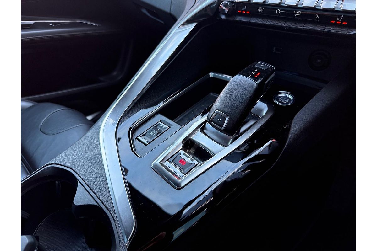 2021 Peugeot 3008 GT P84