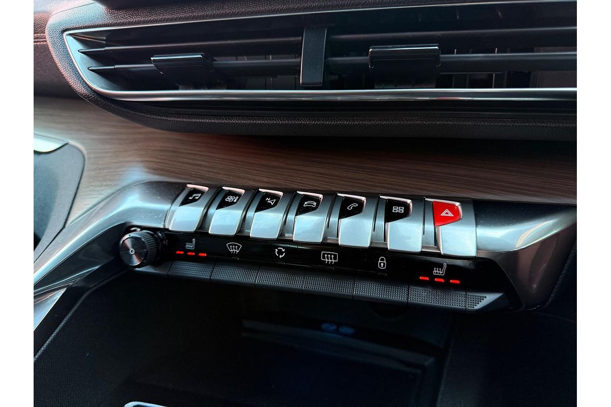2021 Peugeot 3008 GT P84