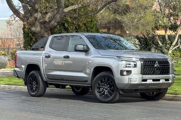 2025 Mitsubishi Triton GLX-R MV 4X4
