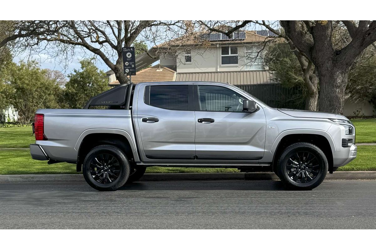 2025 Mitsubishi Triton GLX-R MV 4X4