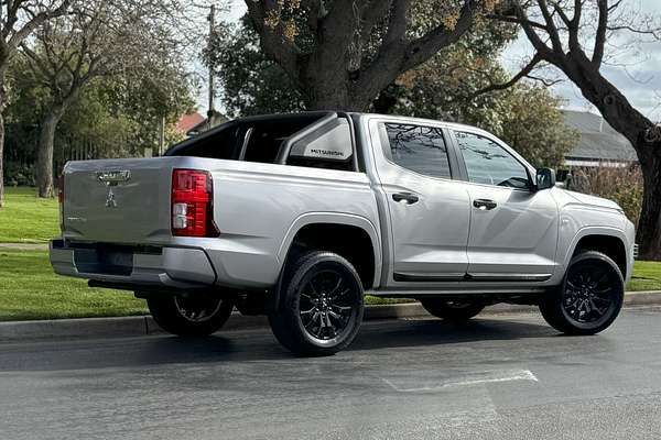 2025 Mitsubishi Triton GLX-R MV 4X4