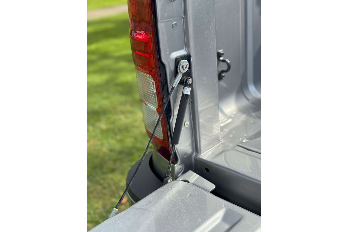 2025 Mitsubishi Triton GLX-R MV 4X4