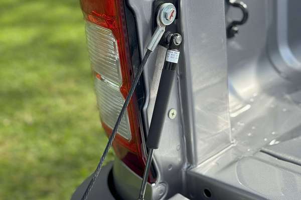 2025 Mitsubishi Triton GLX-R MV 4X4