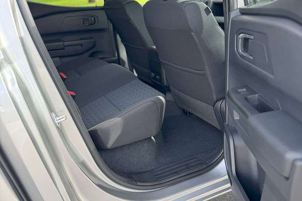 2025 Mitsubishi Triton GLX-R MV 4X4