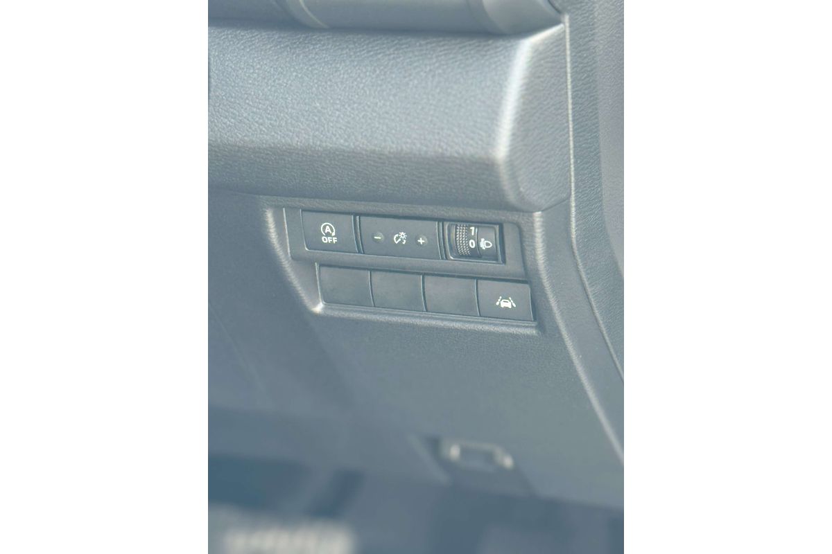 2025 Mitsubishi Triton GLX-R MV 4X4