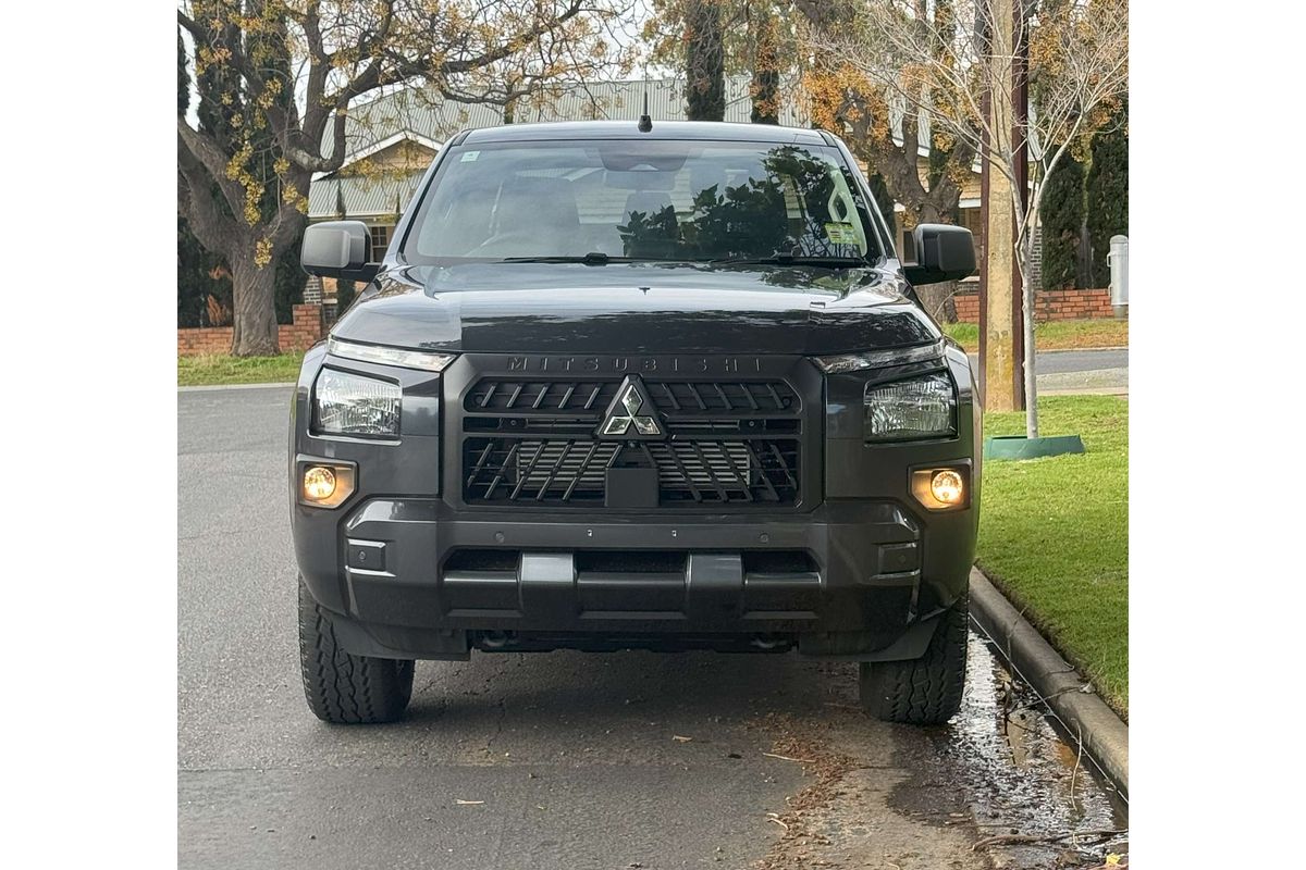 2025 Mitsubishi Triton GLX+ MV 4X4