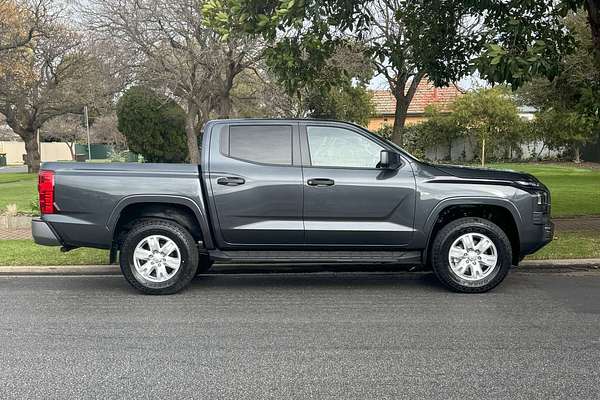 2025 Mitsubishi Triton GLX+ MV 4X4