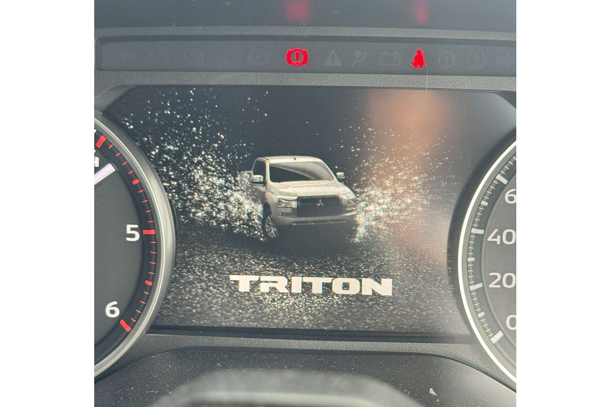 2025 Mitsubishi Triton GLX+ MV 4X4