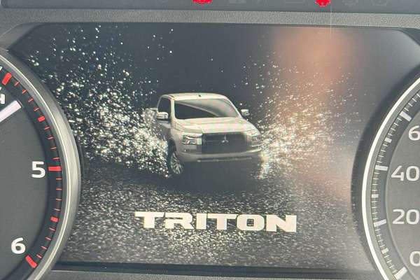 2025 Mitsubishi Triton GLX+ MV 4X4