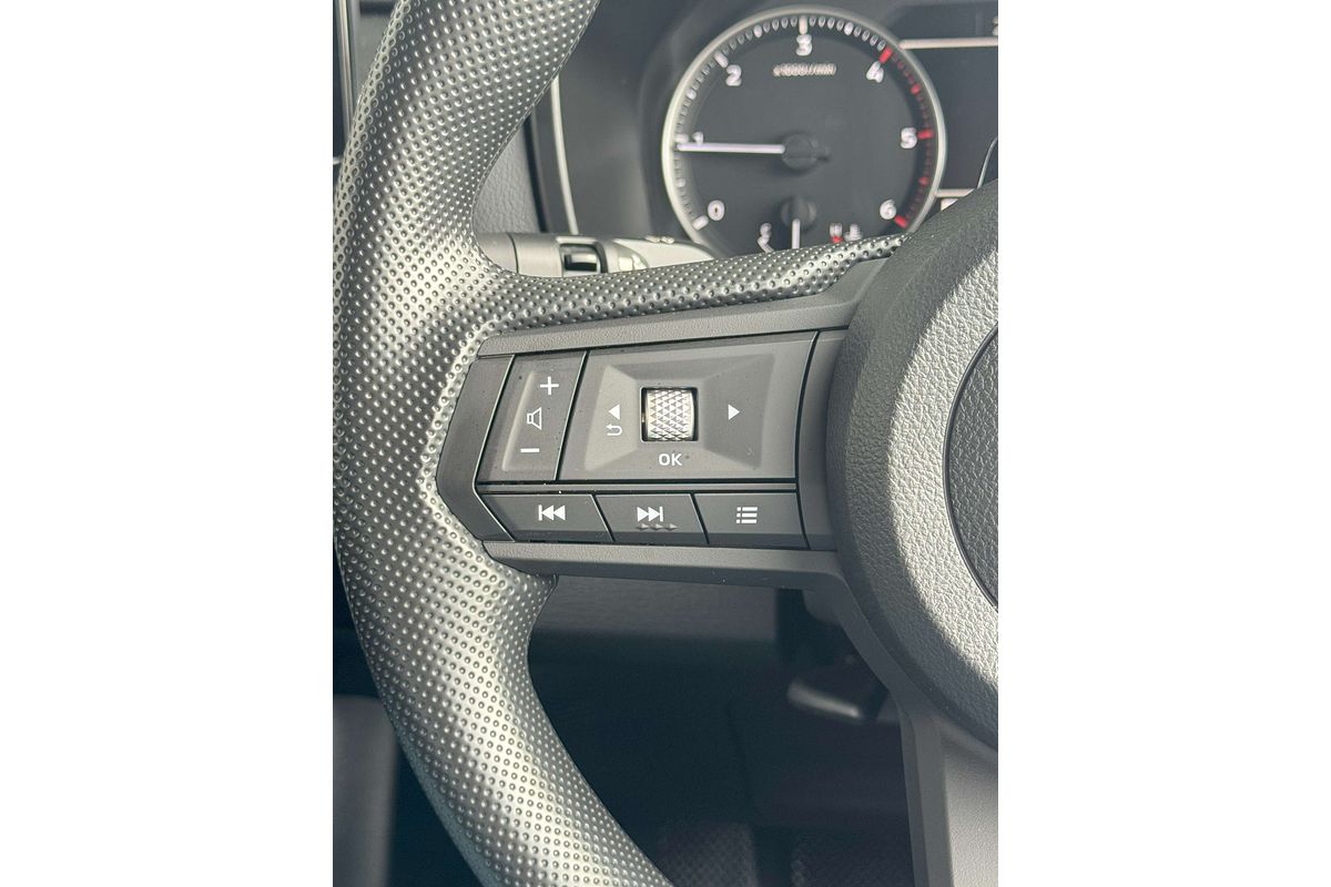2025 Mitsubishi Triton GLX+ MV 4X4