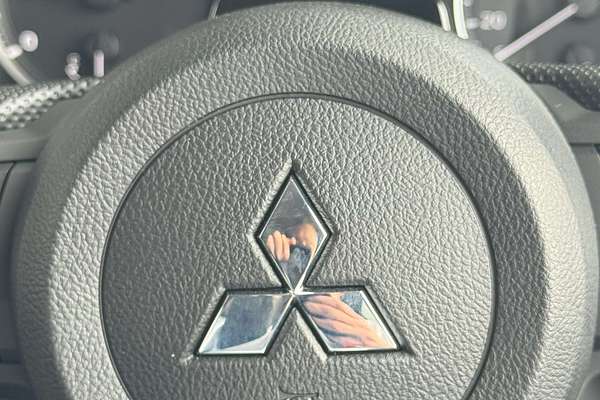 2025 Mitsubishi Triton GLX+ MV 4X4