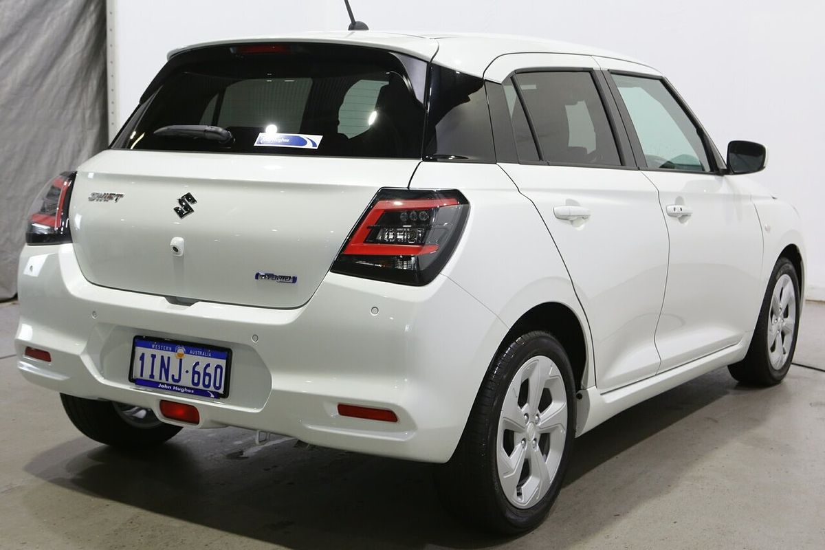 2025 Suzuki Swift Hybrid Plus UZ