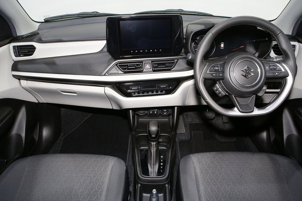 2025 Suzuki Swift Hybrid Plus UZ