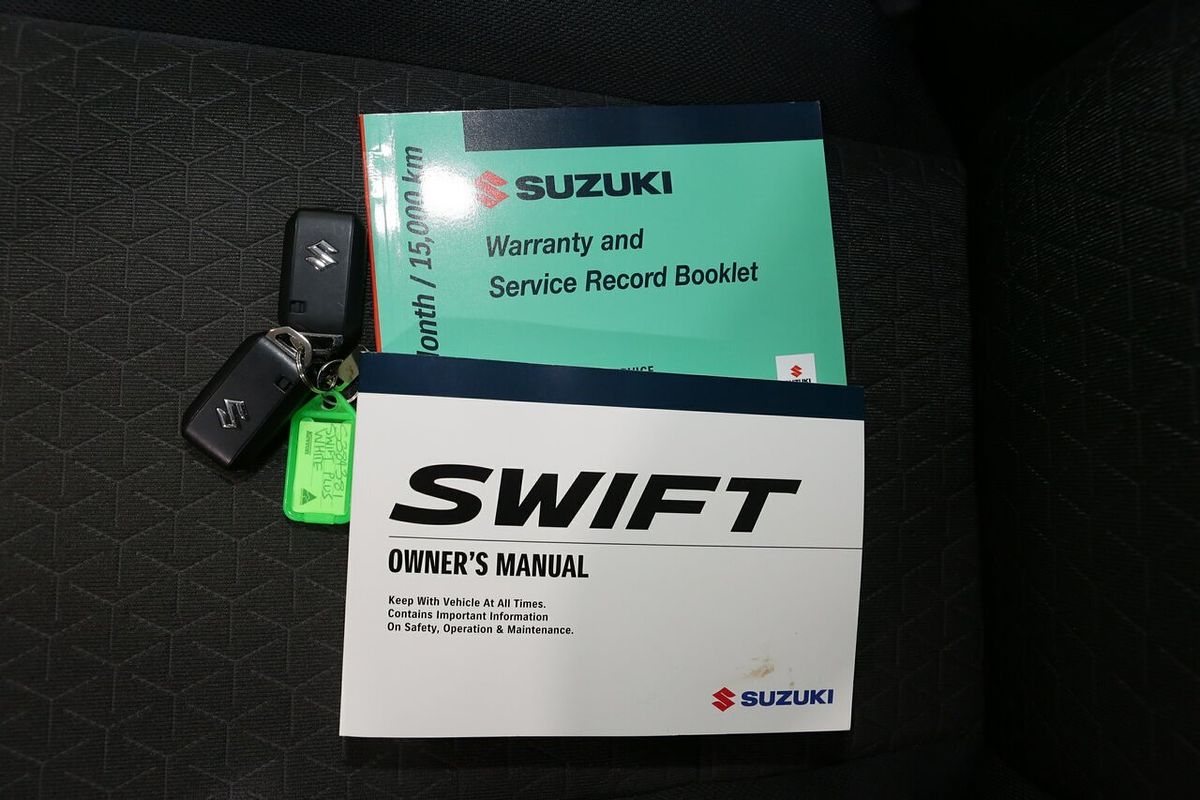 2025 Suzuki Swift Hybrid Plus UZ
