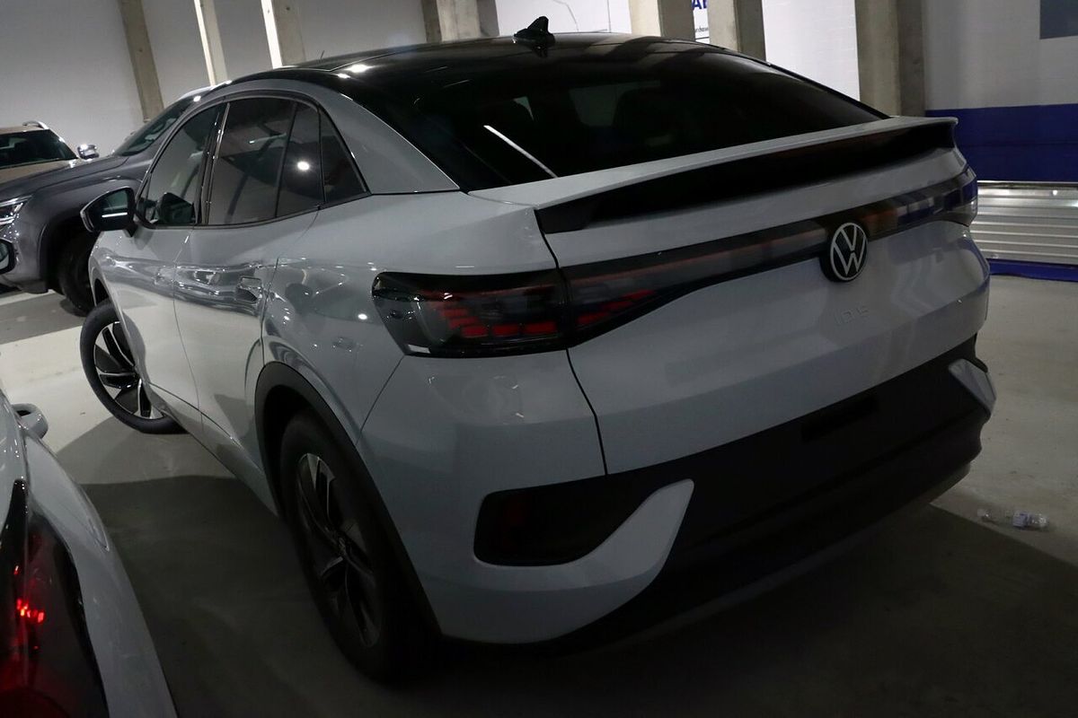 2025 Volkswagen ID.5 Pro E2
