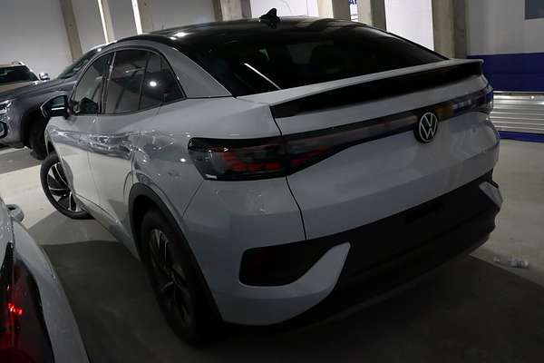 2025 Volkswagen ID.5 Pro E2