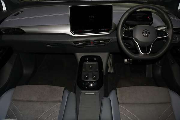 2025 Volkswagen ID.5 Pro E2