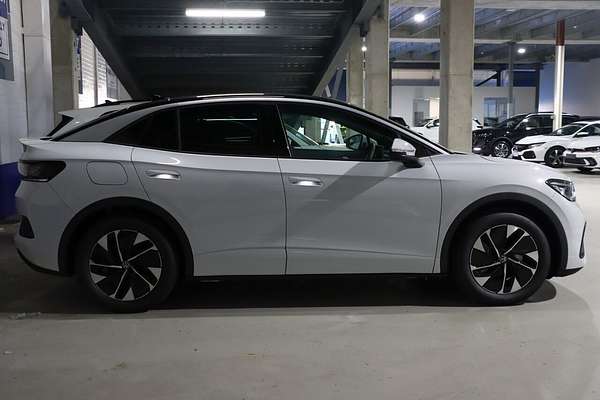 2025 Volkswagen ID.5 Pro E2