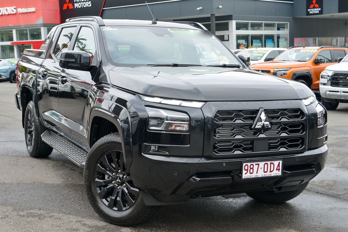 2025 Mitsubishi Triton GSR MV 4X4