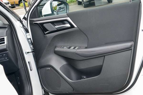 2025 Mitsubishi Outlander ES ZM