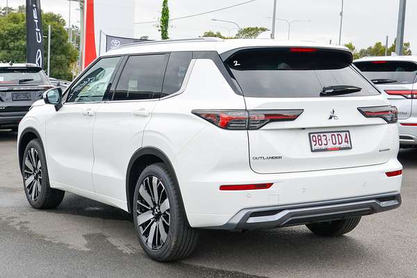 2025 Mitsubishi Outlander Exceed ZM