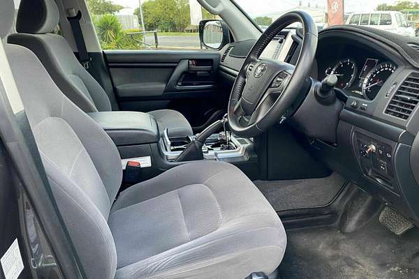 2021 Toyota Landcruiser GXL VDJ200R
