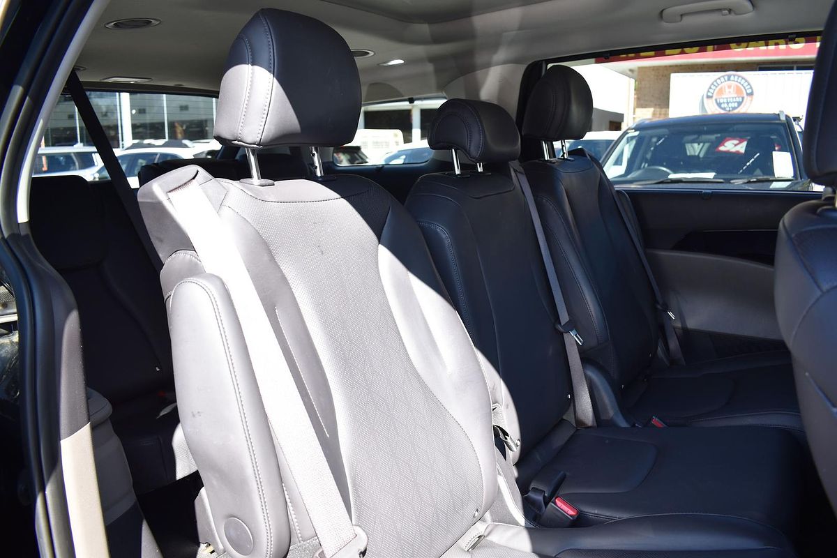 2024 Kia Carnival GT-Line KA4 PE