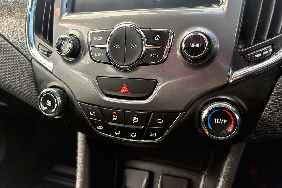 2017 Holden Astra LT BL