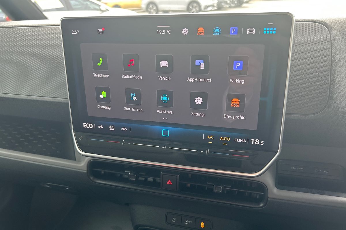 2025 Volkswagen ID. Buzz Cargo BEV550 EBN SWB